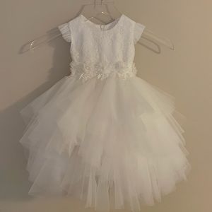 Baptism couture gown size 18 months. Perfect condition lace and tulle gown/dress